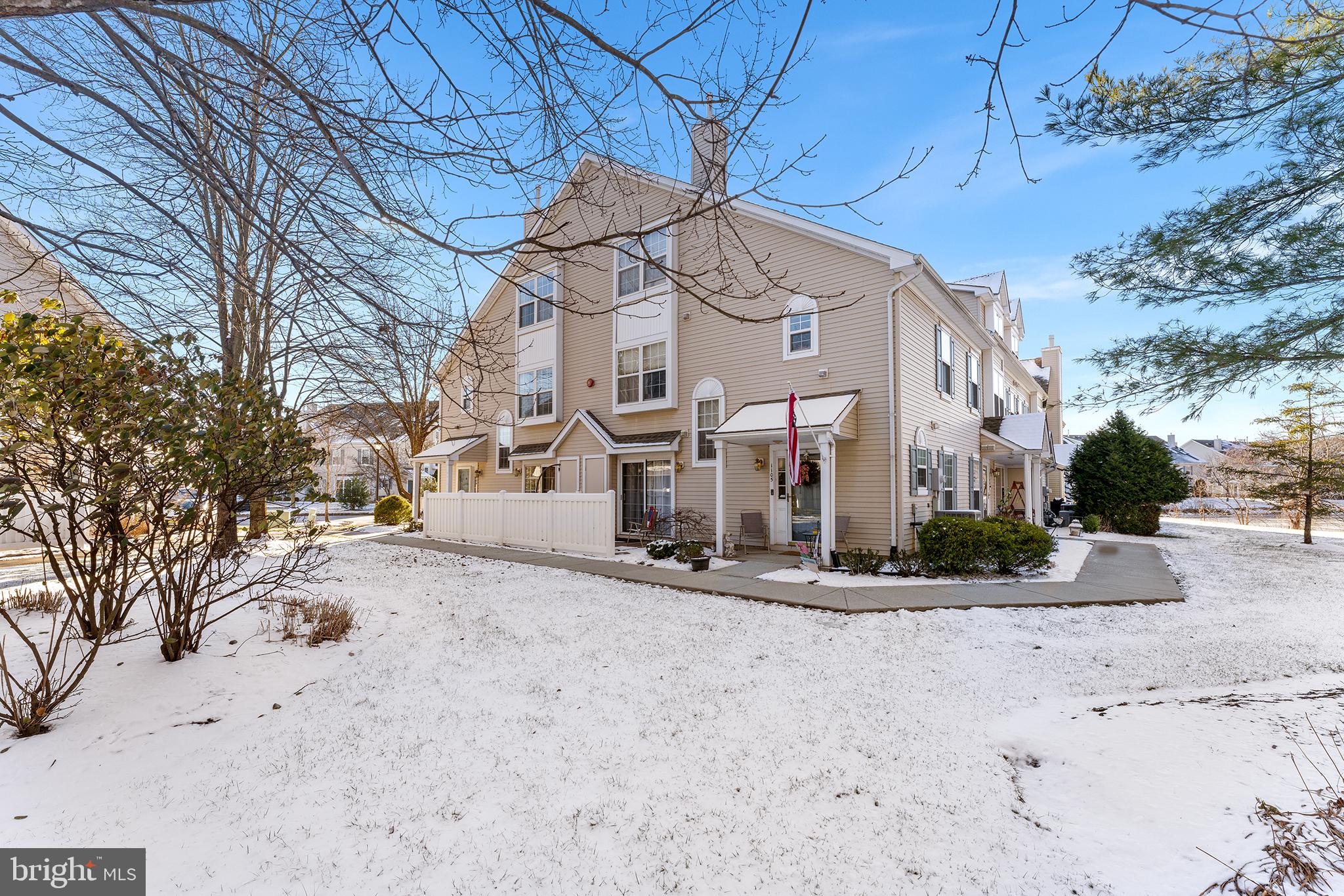 1104 Wharton Road Mount Laurel, NJ 08054 - Photo 3 of 35