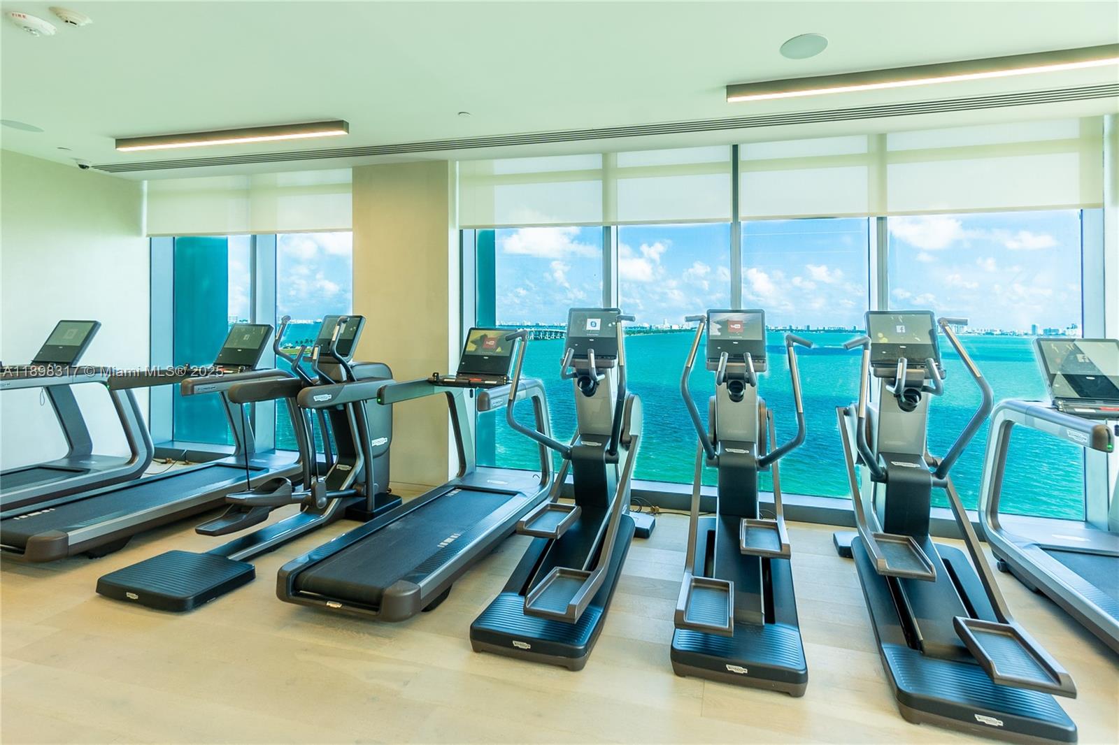 3131 Northeast 7th Avenue, Unit PH4903 Miami, FL 33137 - Photo 20 of 33 a view of a room with gym equipment