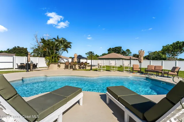 $495,000 | 658 Binney Street Northeast, Palm Bay, FL 32907