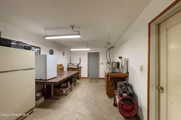 $3,395,000 | 708 Blue Slide Road, Thompson Falls, MT 59873