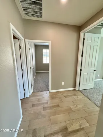 $2,600 | 3253 South Miller Drive, Chandler, AZ 85286