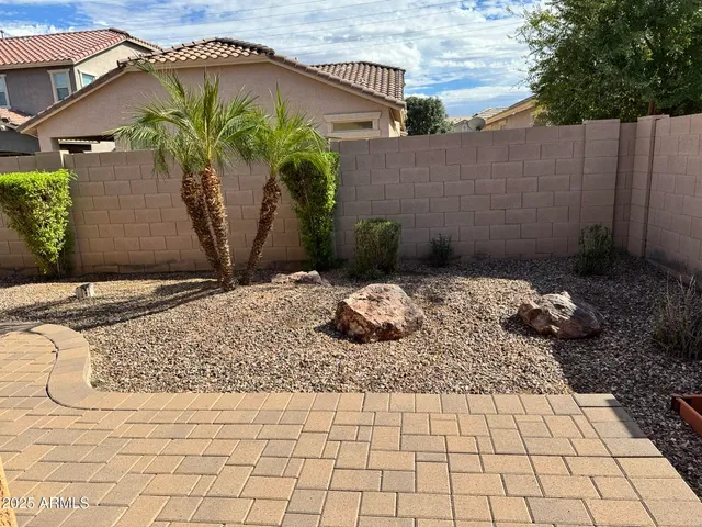 $2,600 | 3253 South Miller Drive, Chandler, AZ 85286