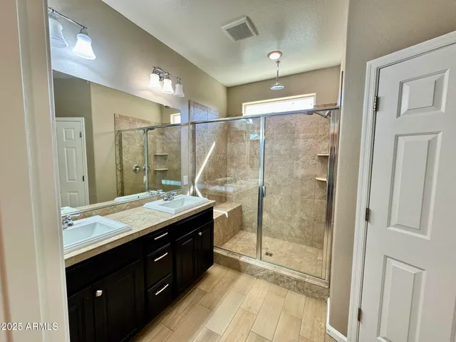 $2,600 | 3253 South Miller Drive, Chandler, AZ 85286