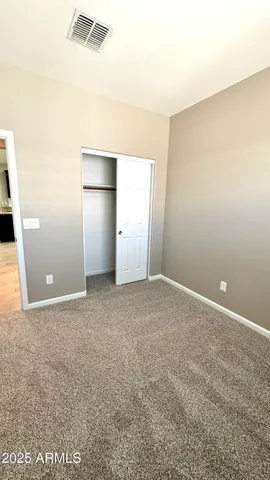 $2,600 | 3253 South Miller Drive, Chandler, AZ 85286