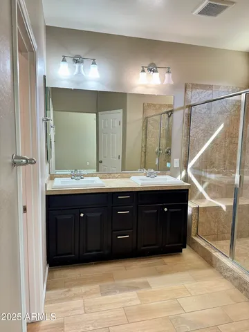 $2,600 | 3253 South Miller Drive, Chandler, AZ 85286