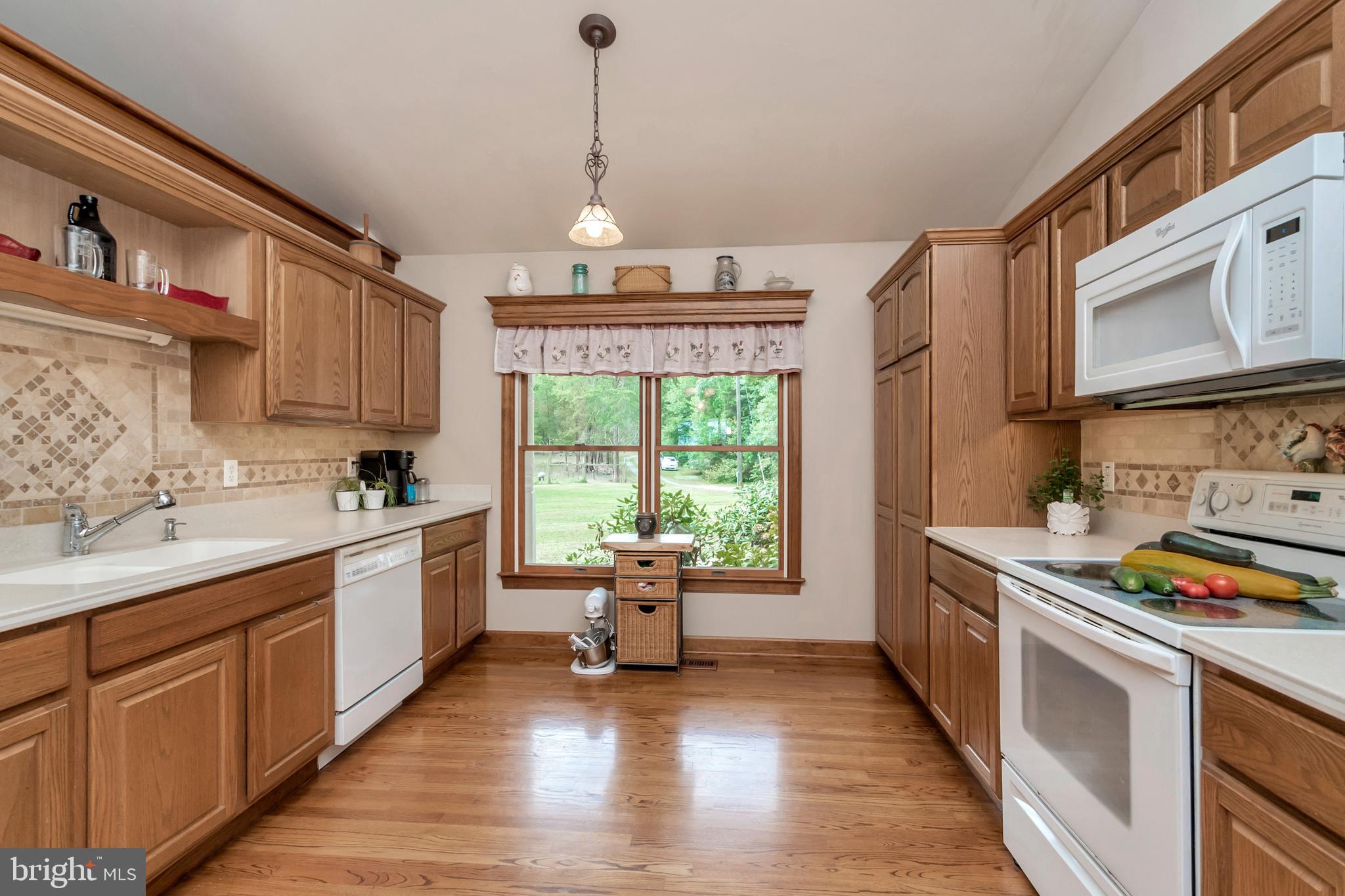 3513 Ensors Shop Road Midland, VA 22728 - Photo 11 of 54 Galley Kitchen with Corian Counters