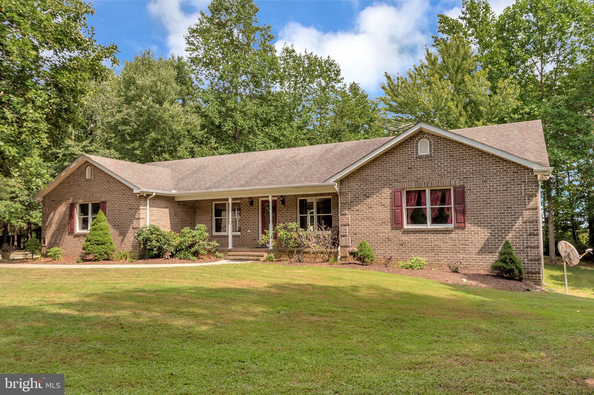 3513 Ensors Shop Road Midland, VA 22728 - Photo 3 of 54 Custom Built Home
