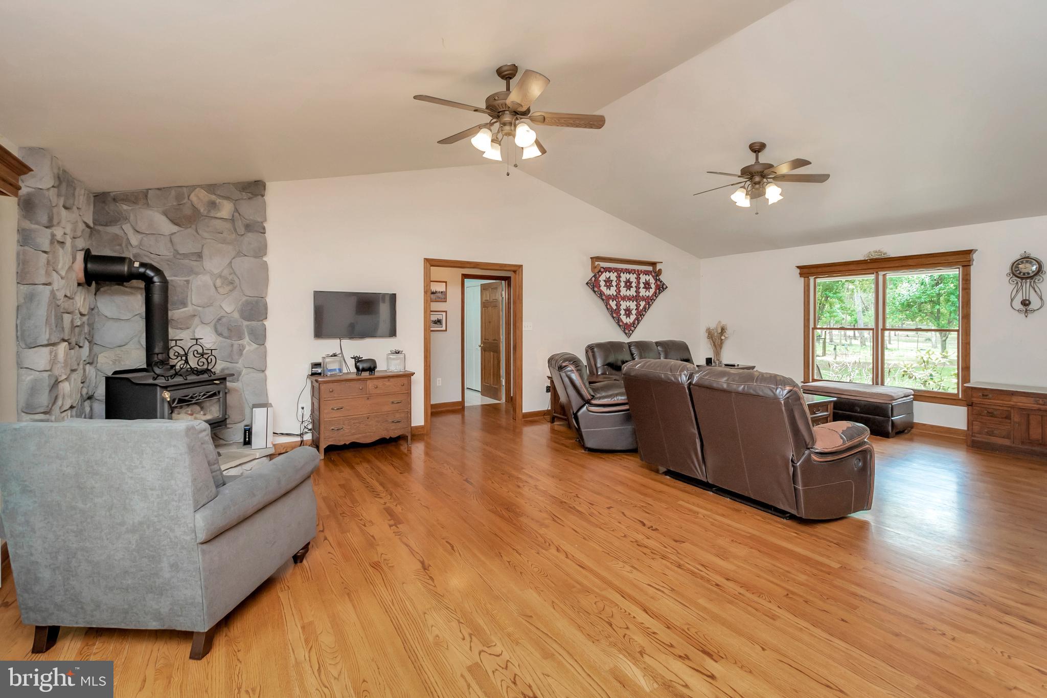 3513 Ensors Shop Road Midland, VA 22728 - Photo 8 of 54 Gallery Image 8
