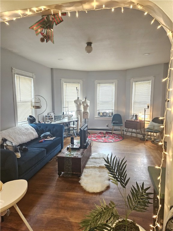 34 Applegate Lane Providence, RI 02905 - Photo 5 of 11 Gallery Image 5