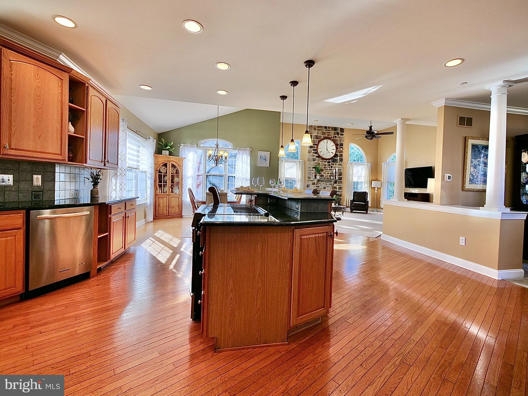 777 Kelli Lane Springfield, PA 19064 - Photo 18 of 68 Kitchen