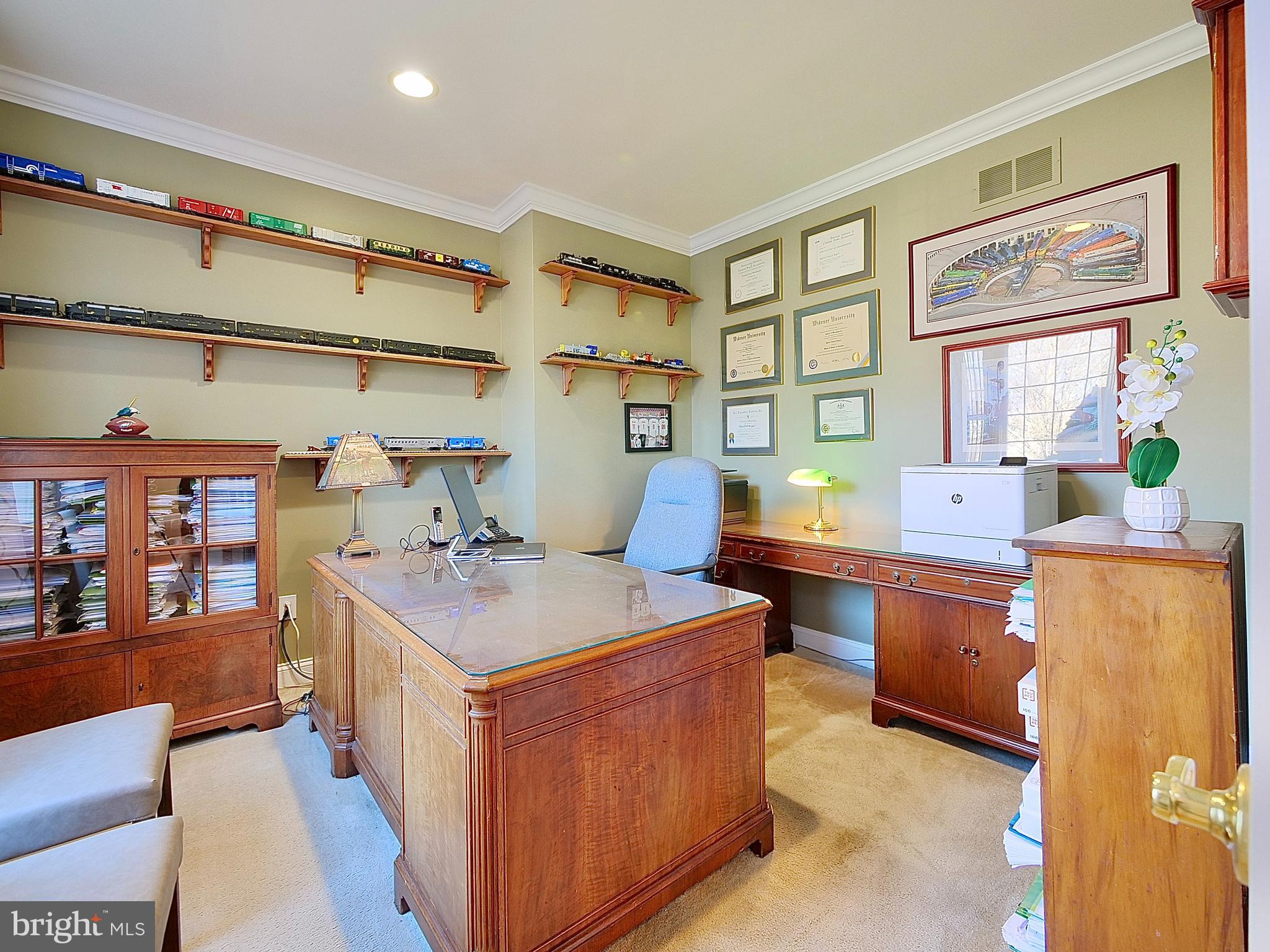 777 Kelli Lane Springfield, PA 19064 - Photo 27 of 68 Office/Den