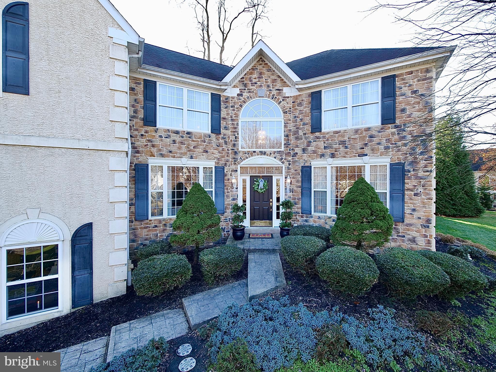 777 Kelli Lane Springfield, PA 19064 - Photo 3 of 68 Front of the House