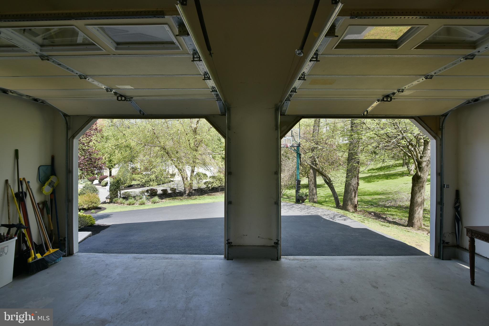 777 Kelli Lane Springfield, PA 19064 - Photo 68 of 68 Garage