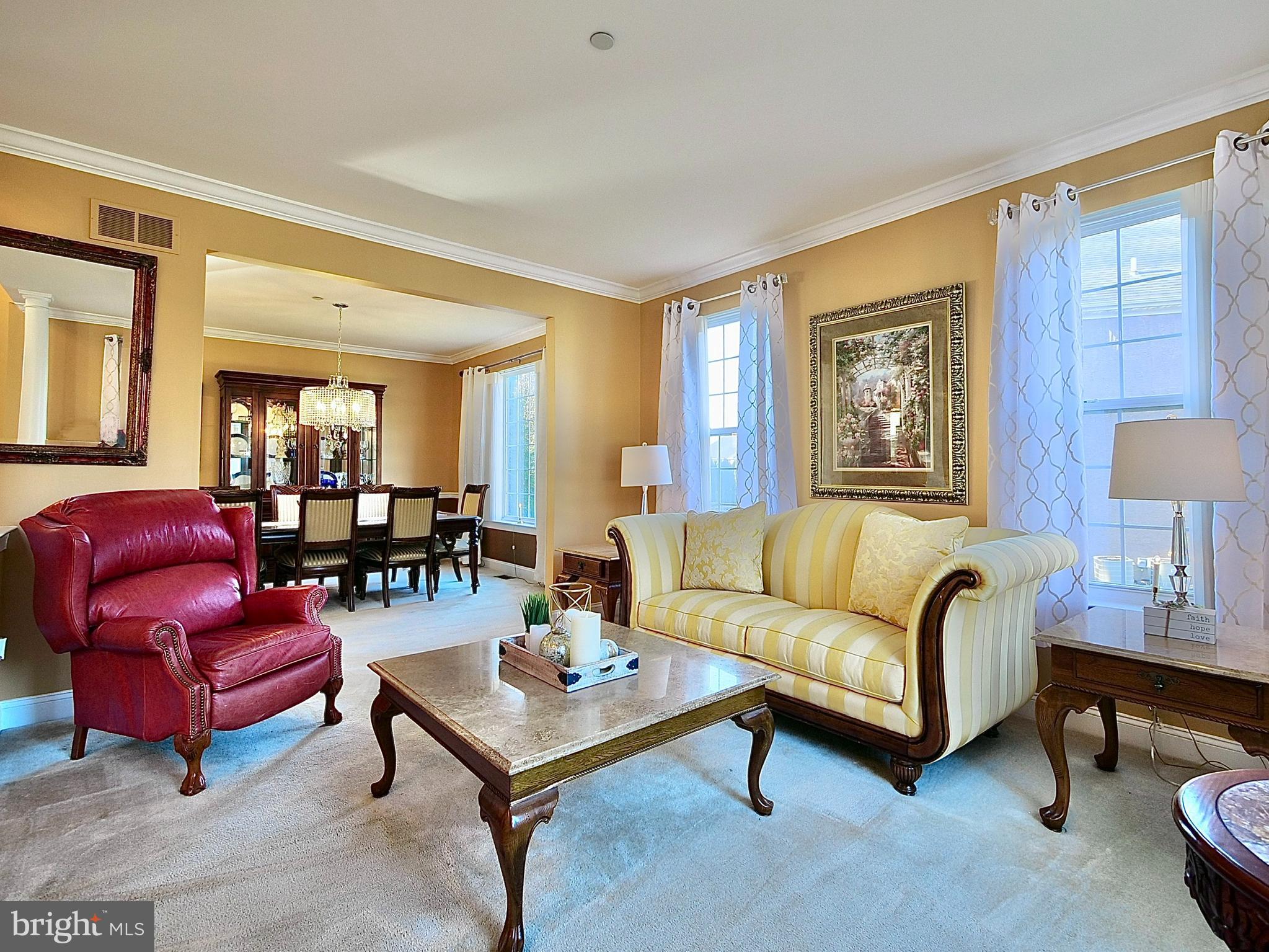 777 Kelli Lane Springfield, PA 19064 - Photo 7 of 68 Living Room