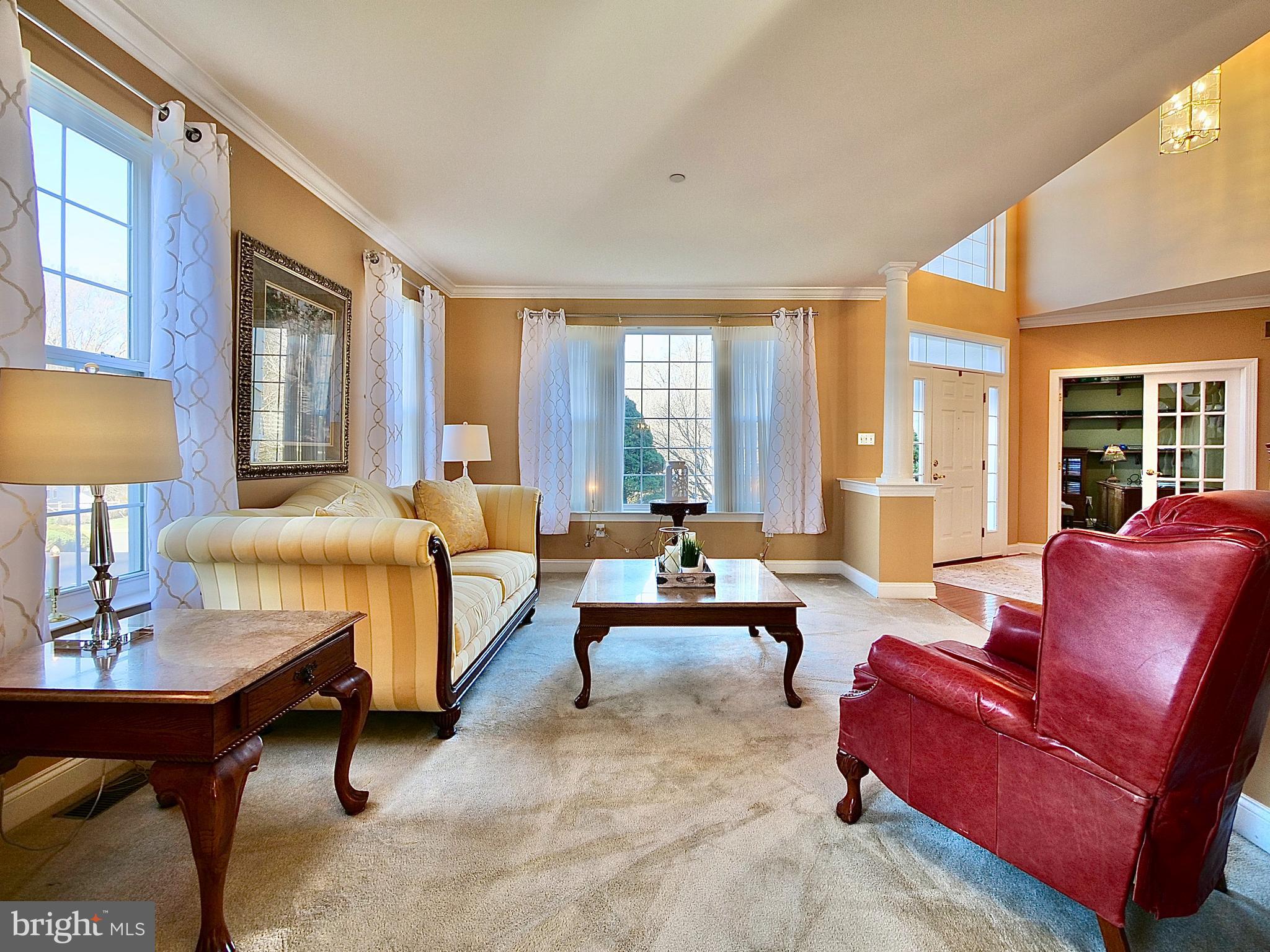 777 Kelli Lane Springfield, PA 19064 - Photo 8 of 68 Living Room