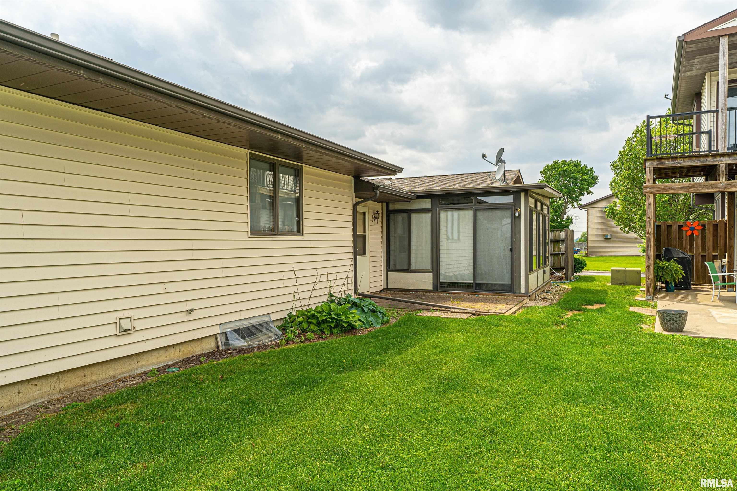 2324 Railsplitter Avenue Lincoln, IL 62656 - Photo 19 of 23 Gallery Image 19