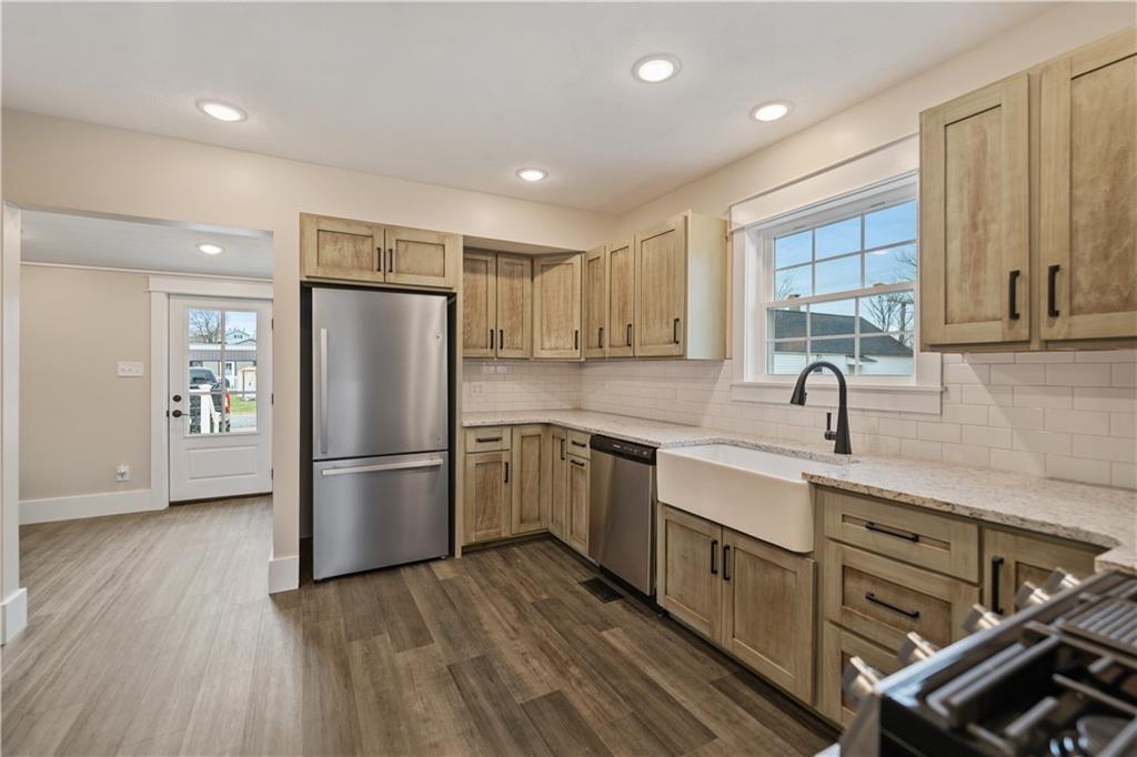 1000 Marshall Road Monaca, PA 15061 - Photo 15 of 36 Completely custom kitchen