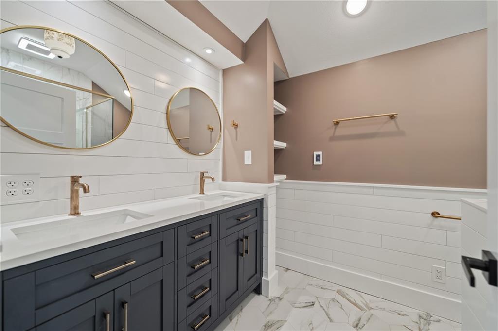 1000 Marshall Road Monaca, PA 15061 - Photo 22 of 36 STUNNING Primary bathroom