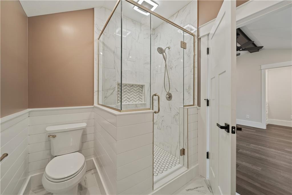 1000 Marshall Road Monaca, PA 15061 - Photo 23 of 36 STUNNING Primary bathroom