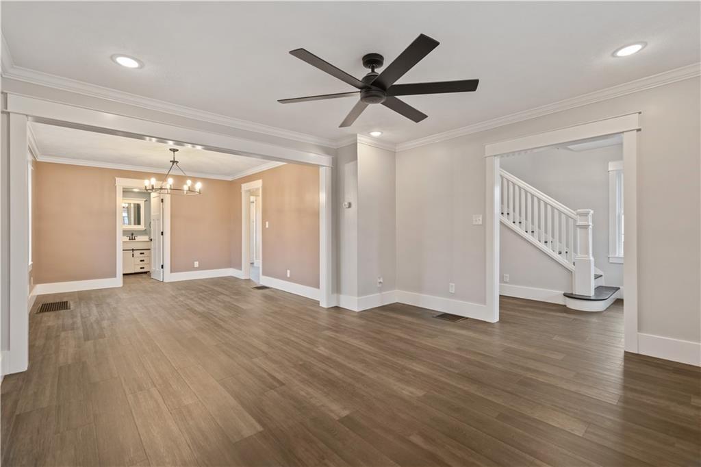 1000 Marshall Road Monaca, PA 15061 - Photo 9 of 36 Spacious Living Room