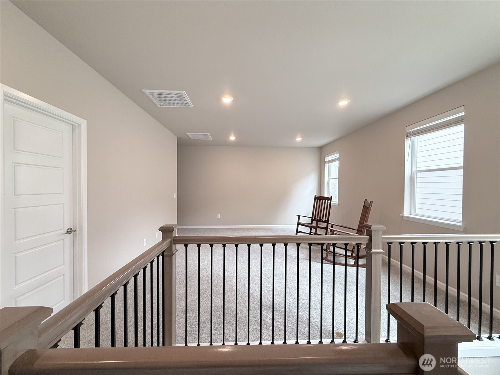 12911 Emerald Ridge Boulevard East Puyallup, WA 98374 - Photo 13 of 30