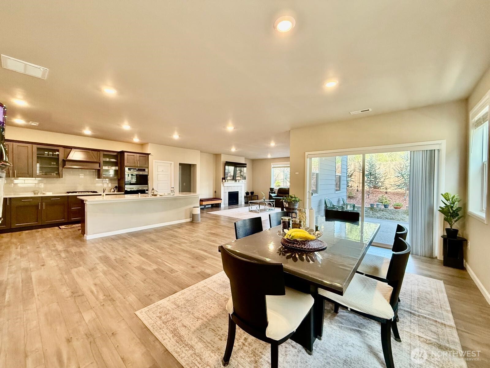 12911 Emerald Ridge Boulevard East Puyallup, WA 98374 - Photo 9 of 30