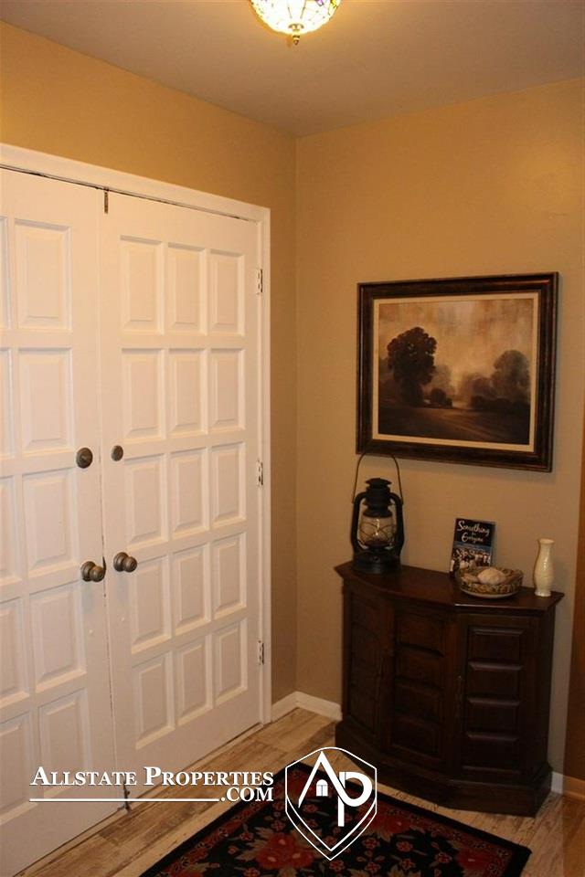 5122 North Georgetown Road Grand Blanc, MI 48439 - Photo 6 of 33 21517890-5.JPG