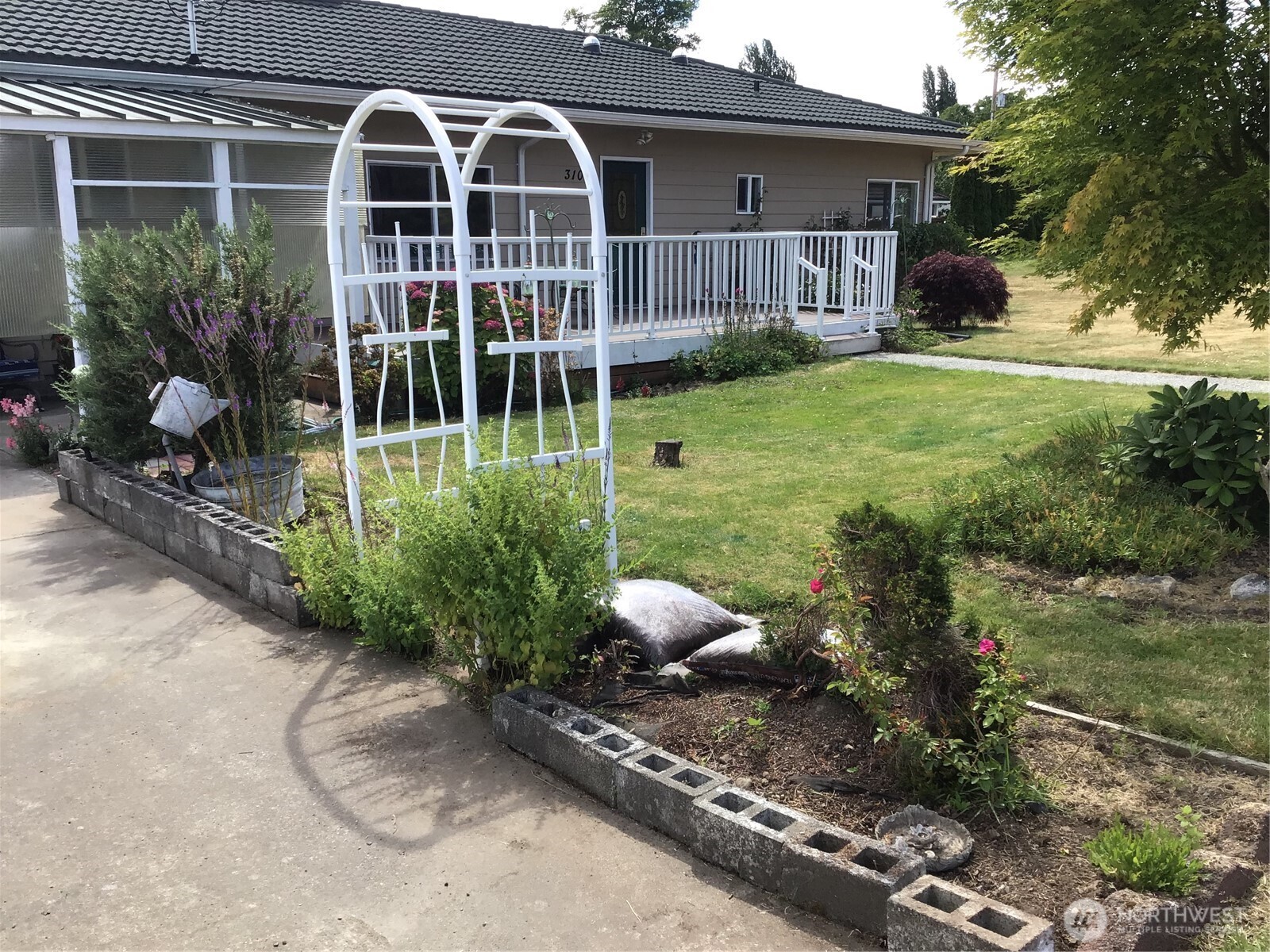 3105 K Avenue Anacortes, WA 98221 - Photo 27 of 40