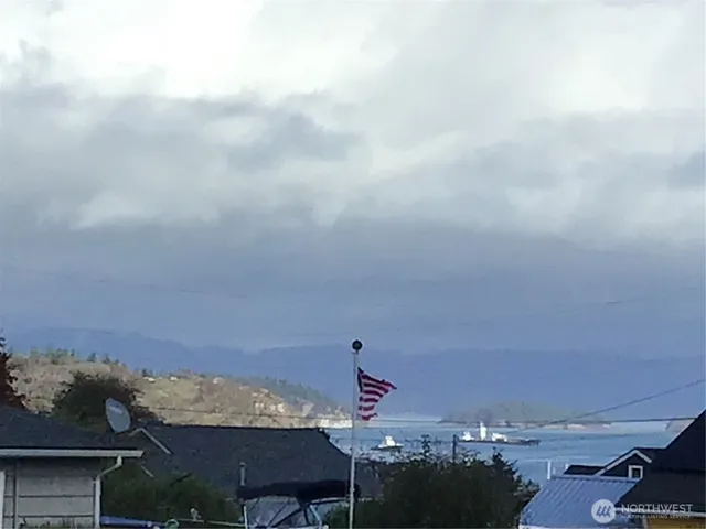 $645,000 | 3105 K Avenue, Anacortes, WA 98221