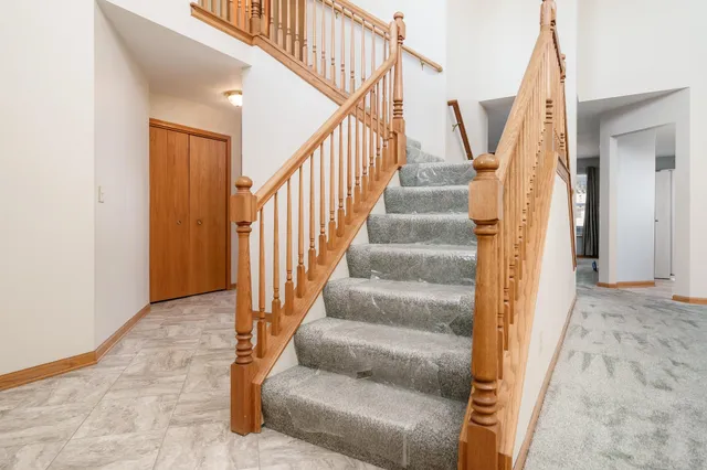 $390,000 | 206 Bear Dusk Way, Belvidere, IL 61008