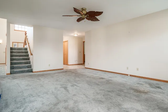 $390,000 | 206 Bear Dusk Way, Belvidere, IL 61008