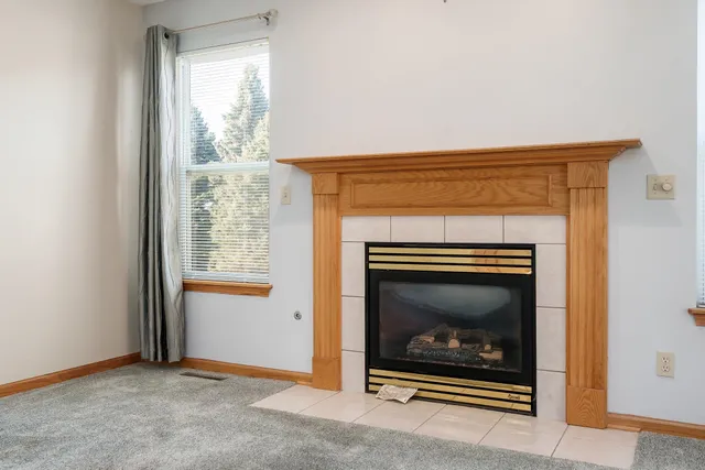 $390,000 | 206 Bear Dusk Way, Belvidere, IL 61008