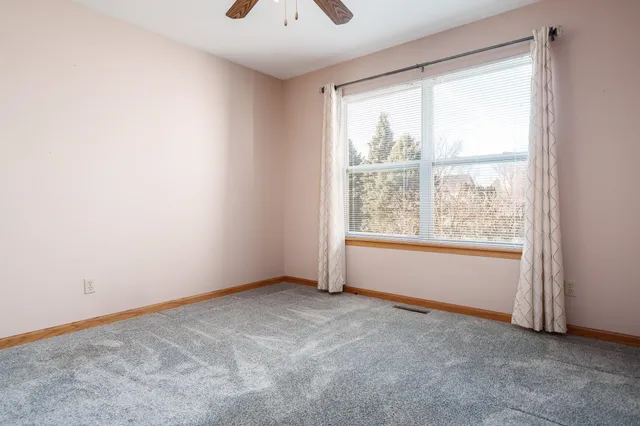 $390,000 | 206 Bear Dusk Way, Belvidere, IL 61008