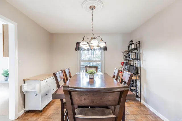 $240,000 | 7518 Meadowview Drive, Evansville, IN 47710