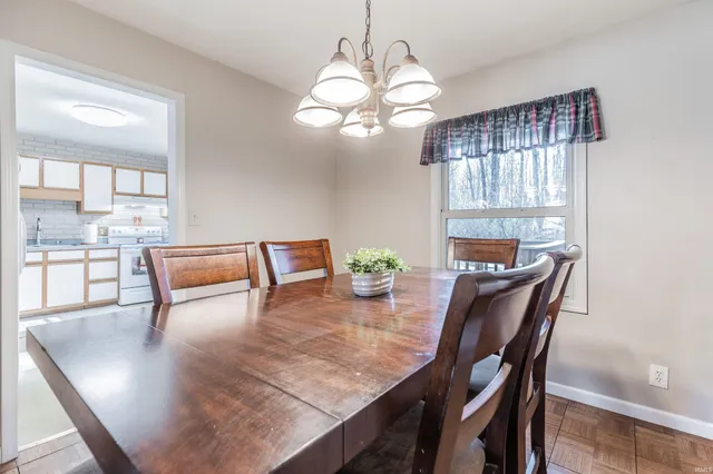 $240,000 | 7518 Meadowview Drive, Evansville, IN 47710