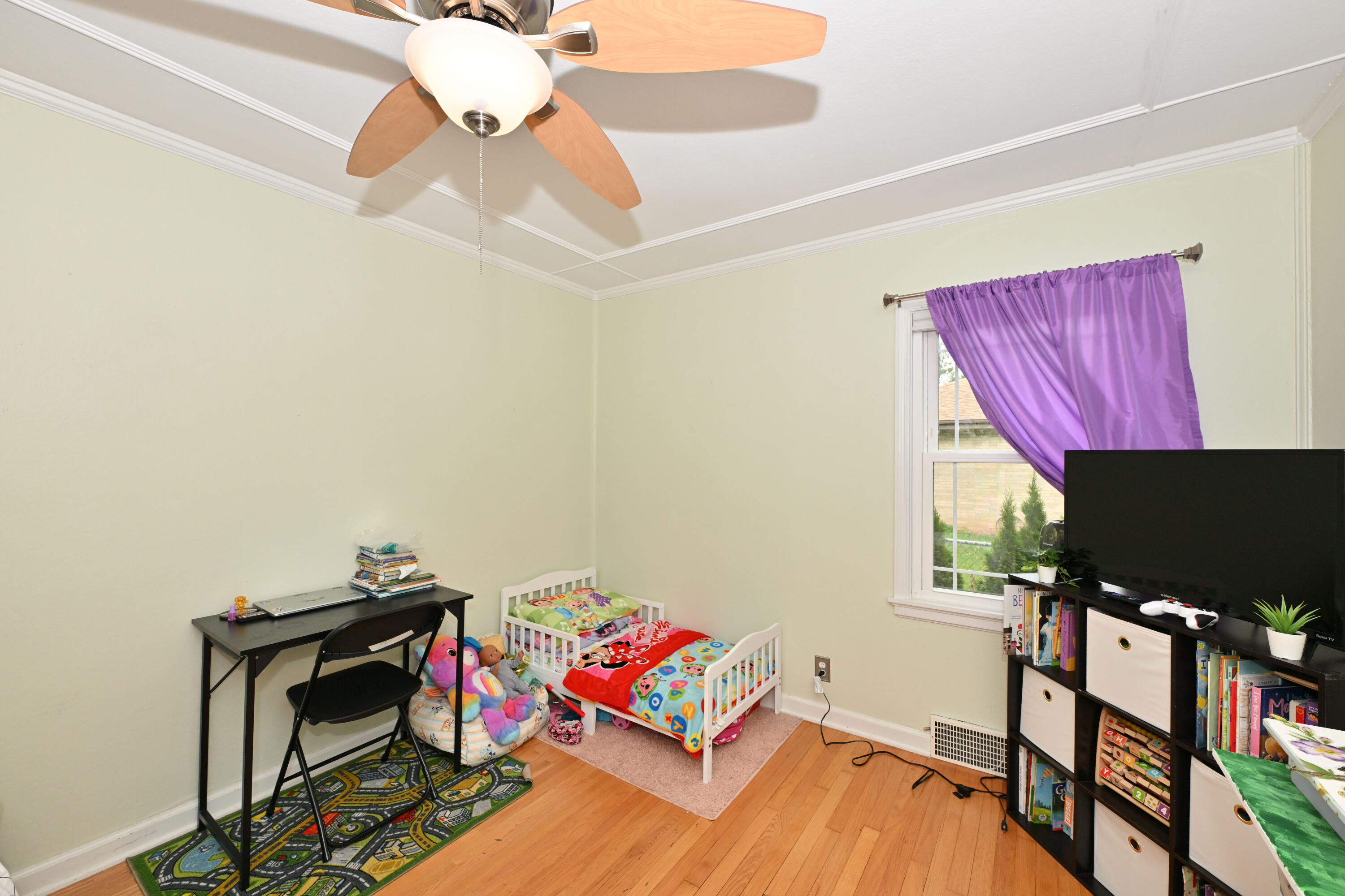 10518 West Spring Green Road Greenfield, WI 53228 - Photo 13 of 38 Photo (15)