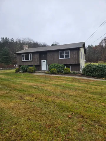 $2,200 | 48 River Road, Mansfield, CT 06250