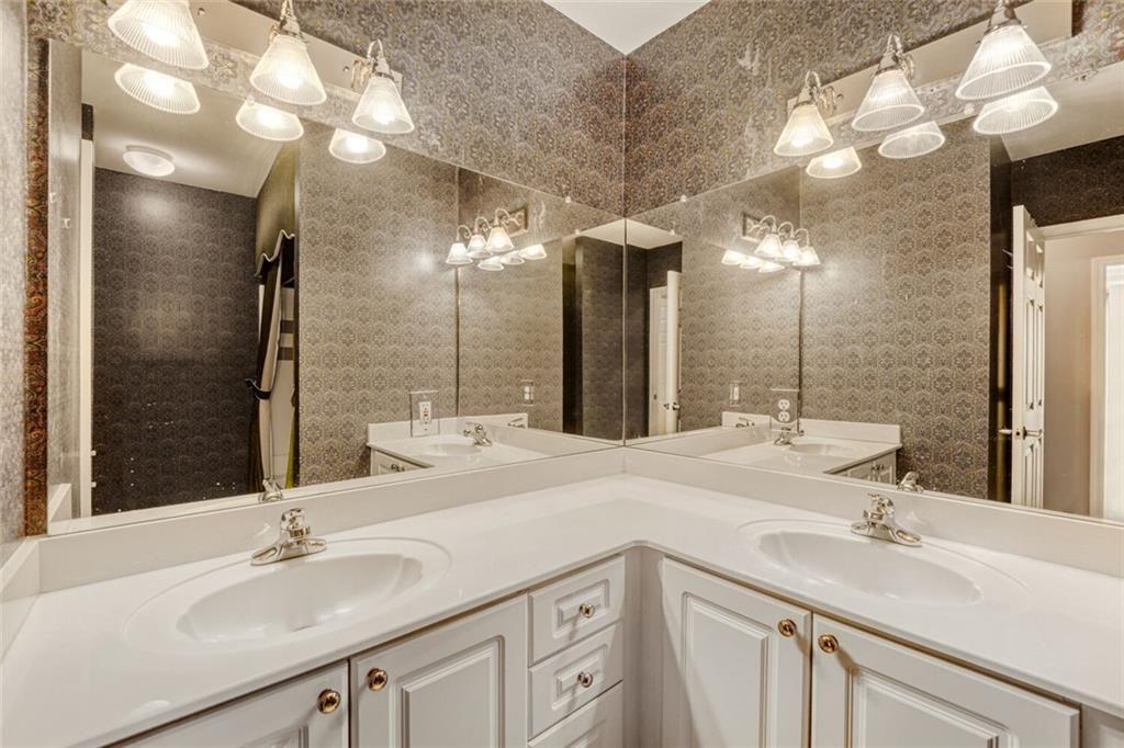 3334 Peachtree Road Northeast, Unit 1208 Atlanta, GA 30326 - Photo 15 of 23