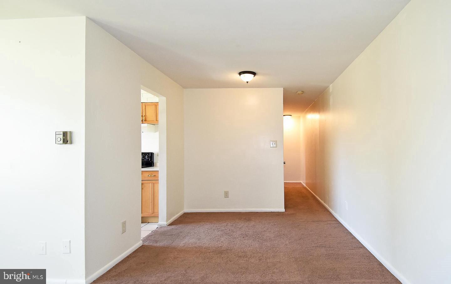 4258 Buckman Road, Unit 39 Alexandria, VA 22309 - Photo 6 of 25 Gallery Image 6