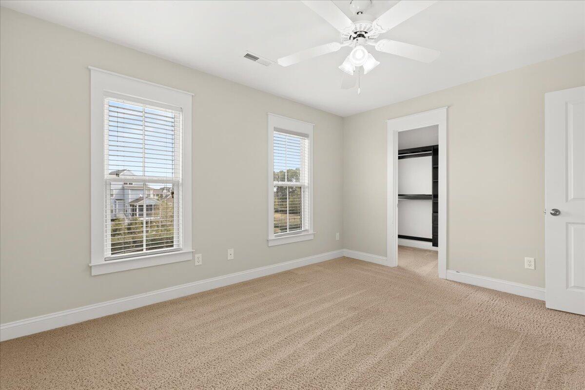 1053 Victoria Road Charleston, SC 29492 - Photo 20 of 34 24-Interior-18