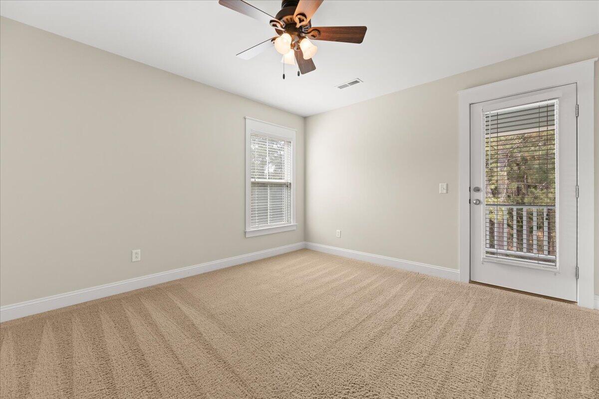 1053 Victoria Road Charleston, SC 29492 - Photo 22 of 34 26-Interior-20