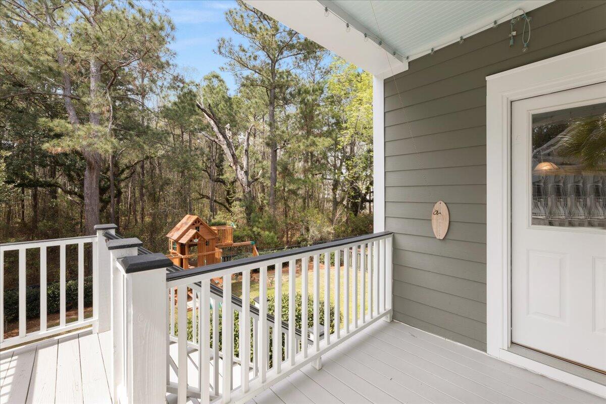 1053 Victoria Road Charleston, SC 29492 - Photo 25 of 34 06-Exterior-6
