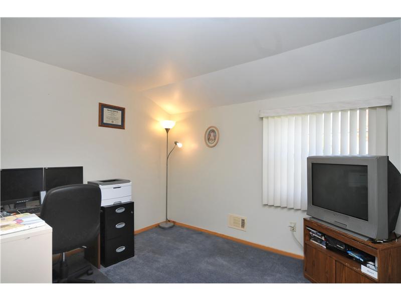 4008 Firethorn Drive McKees Rocks, PA 15136 - Photo 17 of 22 Bedroom. 4TH BEDROOM**CURRENTLY BEING USED AS OFFICE** LIGHT AND BRIGHT