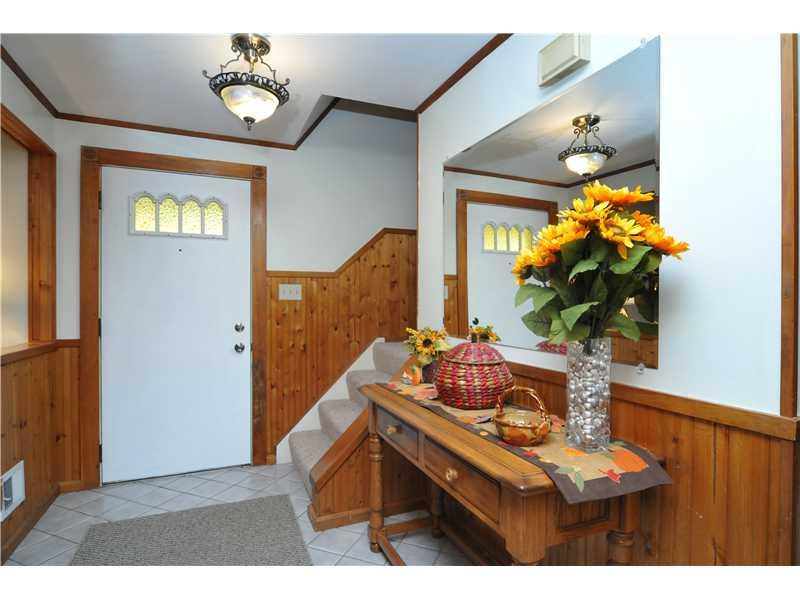 4008 Firethorn Drive McKees Rocks, PA 15136 - Photo 3 of 22 Entry/Foyer. NICE SIZE CERAMIC ENTRY