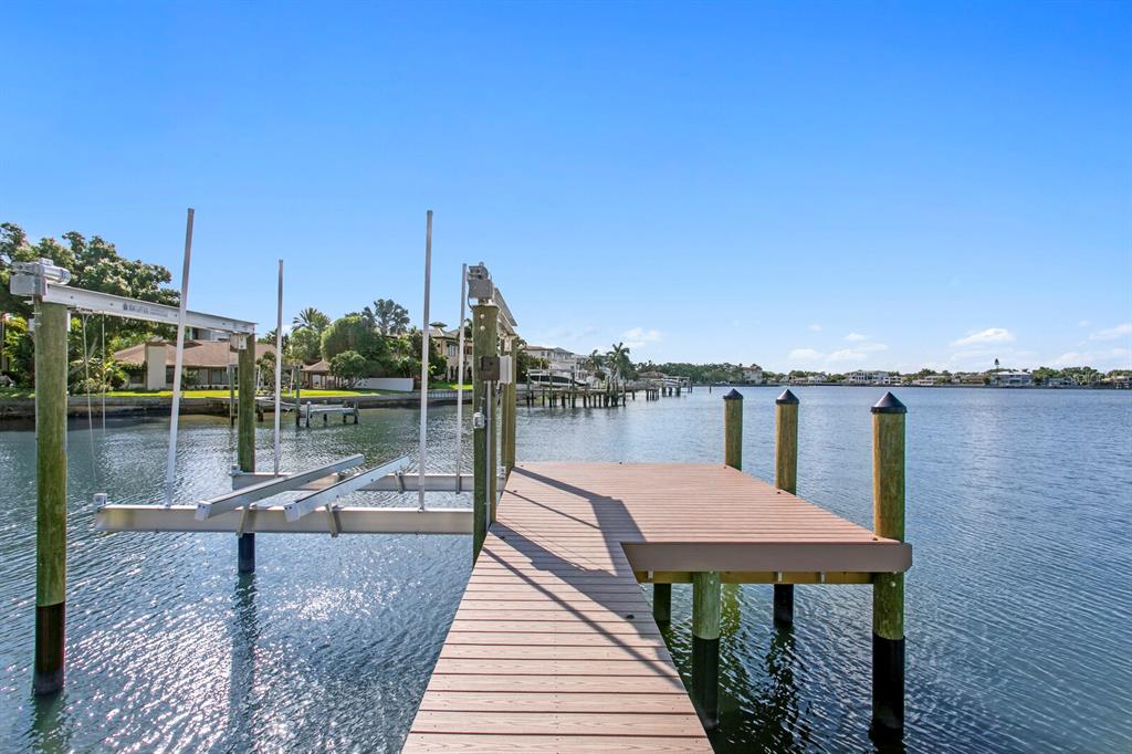 16 Sandpiper Road Tampa, FL 33609 - Photo 64 of 65