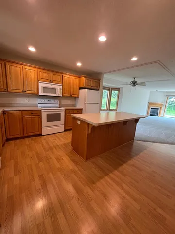 $279,900 | 572 Williamsburg Place, New Richmond, WI 54017