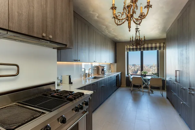 $9,995,000 | 117 East 57th Street, Unit 49D/51D | Midtown East