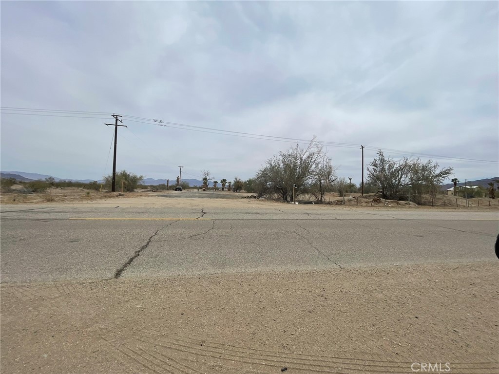 25550 Kaiser Road Desert Center, CA 92239 - Photo 11 of 13 a view of a road