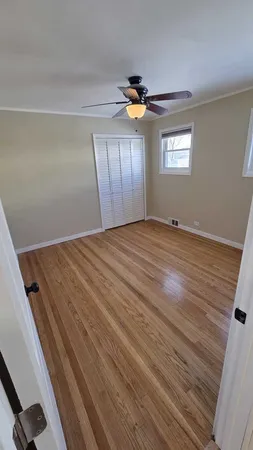 $354,000 | 2608 West 97th Street, Evergreen Park, IL 60805