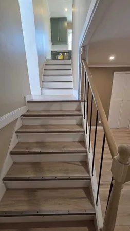 $354,000 | 2608 West 97th Street, Evergreen Park, IL 60805